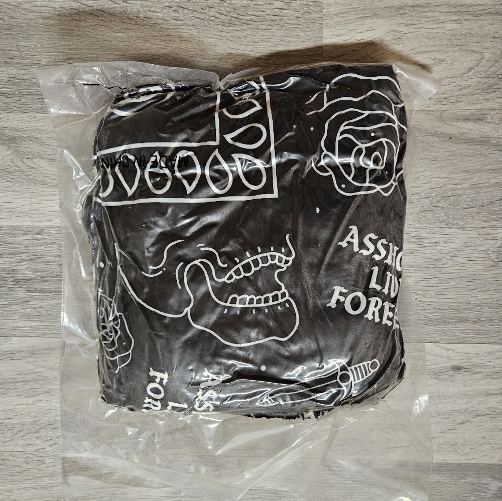 NEW! ALF Doodle Blanket